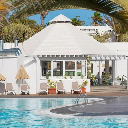 酒店 Relaxia Lanzasur Club - Aqualava Water Park 普拉亚布兰卡