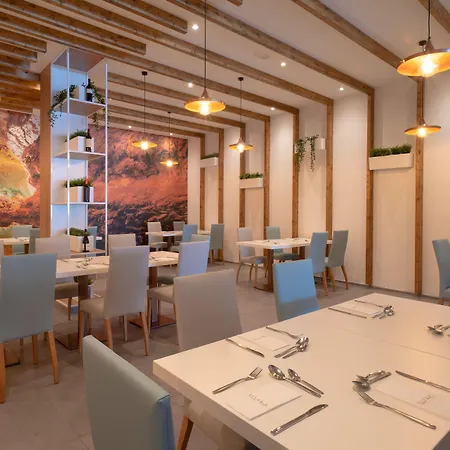 Hotel Relaxia Lanzasur Club - Aqualava Water Park Playa Blanca (Lanzarote)