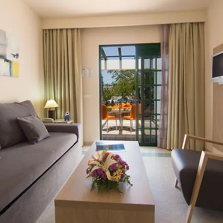 Relaxia Lanzasur Club - Aqualava Water Park 3* Playa Blanca (Lanzarote)