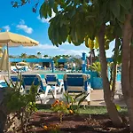 Relaxia Lanzasur Club - Aqualava Water Park 酒店