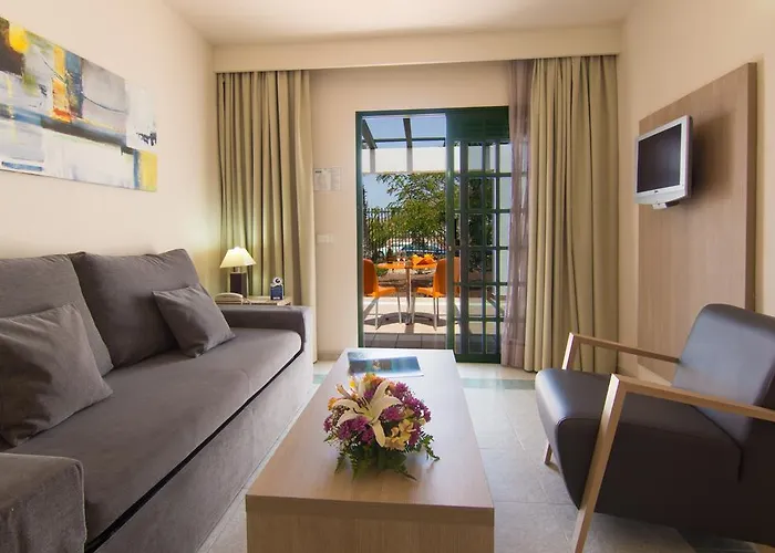 Relaxia Lanzasur Club - Aqualava Water Park 3* 普拉亚布兰卡