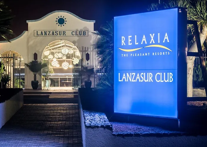 Relaxia Lanzasur Club - Aqualava Water Park 酒店