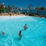 Отель Relaxia Lanzasur Club - Aqualava Water Park 3*