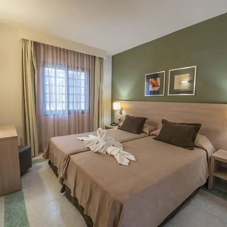 Relaxia Lanzasur Club - Aqualava Water Park Hotel Playa Blanca (Lanzarote)