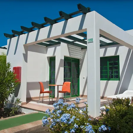 Relaxia Lanzasur Club - Aqualava Water Park מלון 3*