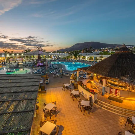 Отель Relaxia Lanzasur Club - Aqualava Water Park Коста Бланка