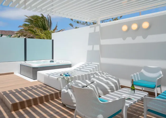 Relaxia Lanzasur Club - Aqualava Water Park 3*