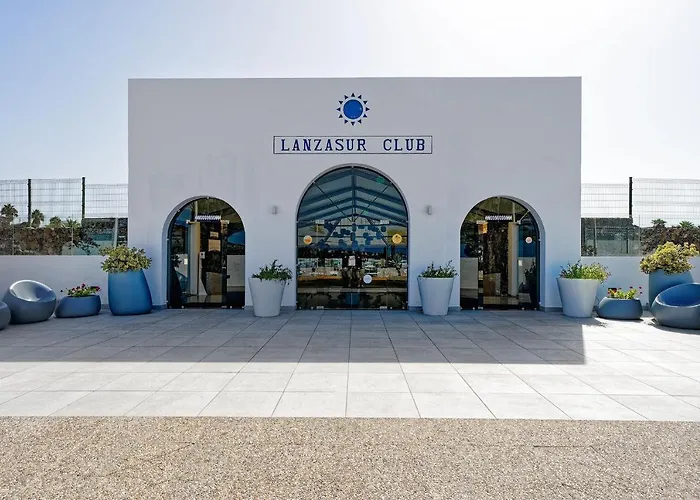 Relaxia Lanzasur Club - Aqualava Water Park מלון פלאיה בלנקה