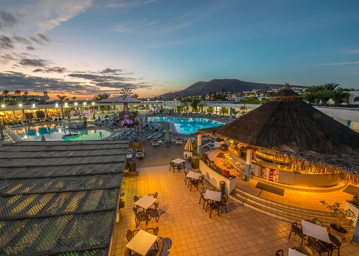 Отель Relaxia Lanzasur Club - Aqualava Water Park Коста Бланка